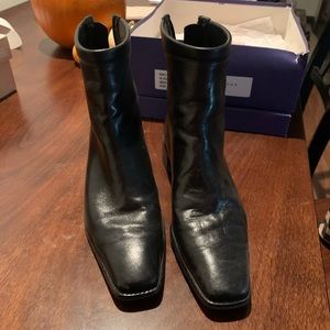 Stuart Weitzman black boot
